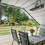 Three-bedroom In * Dannemare