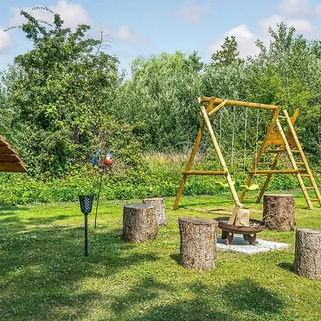 Three-bedroom In Casa de Férias *