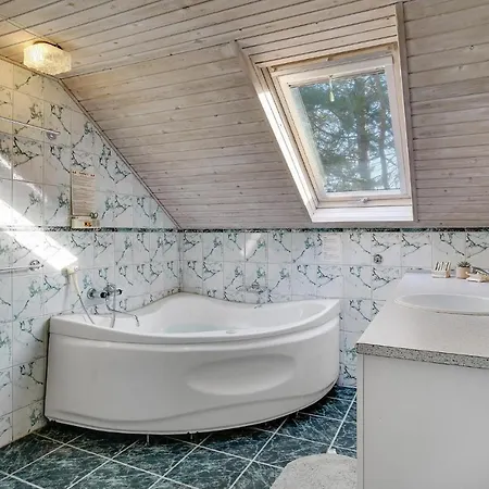 Casa de Férias Three-bedroom In *